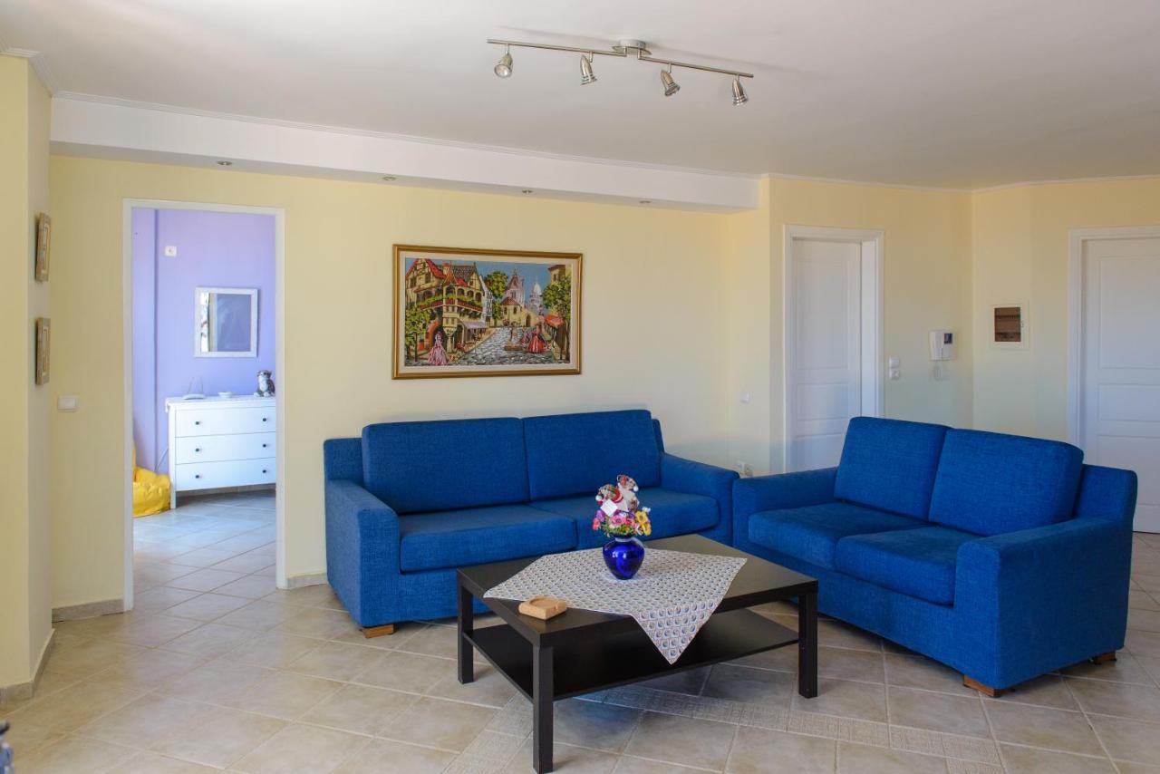 Artemis Riviera Villa Buitenkant foto