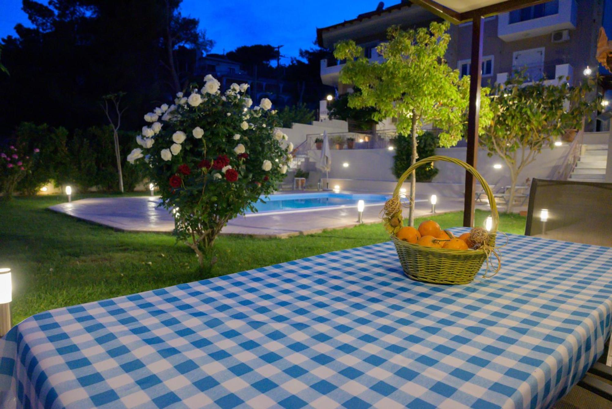 Artemis Riviera Villa Buitenkant foto